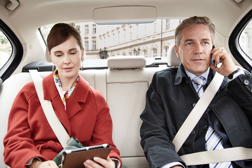 VTC corporate Paris 8e — transport d'affaires Champs-Élysées La Défense